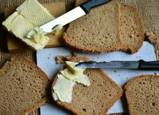 Czym najlepiej smarować bolące kolano?