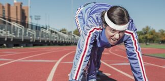 Czy można spać w opasce uciskowej na nadgarstku?