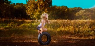 Jakie spodenki męskie na basen?