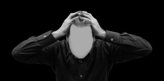 Jakie są objawy uszkodzonego sworznia wahacza?