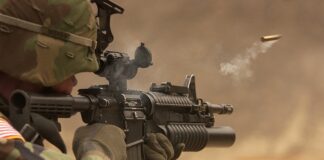 Jaki karabinek na 50m?